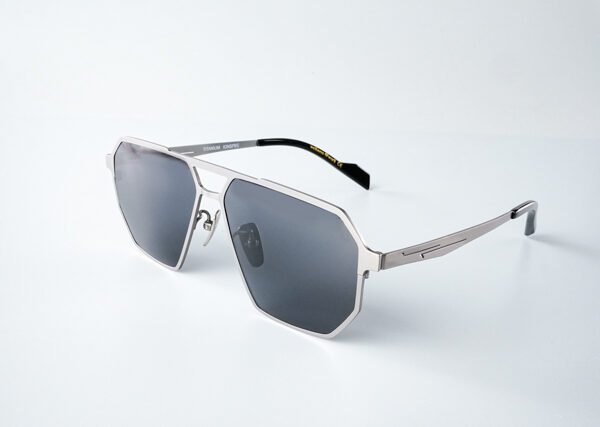 M50001 Grey Polarized